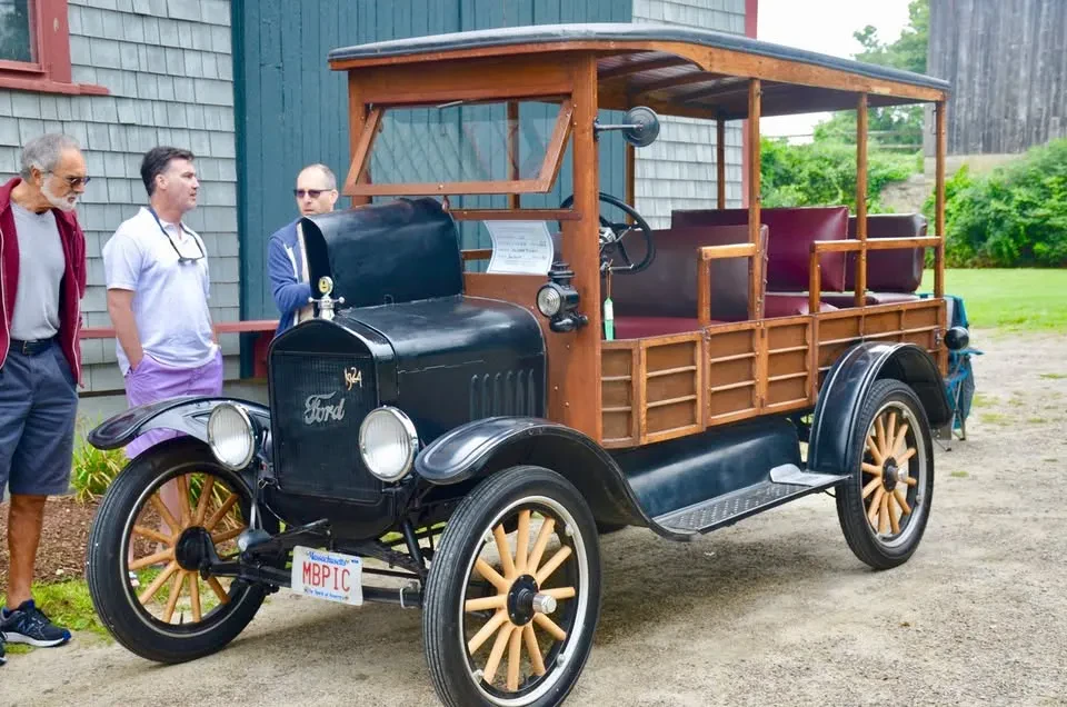 Woodie Car Show