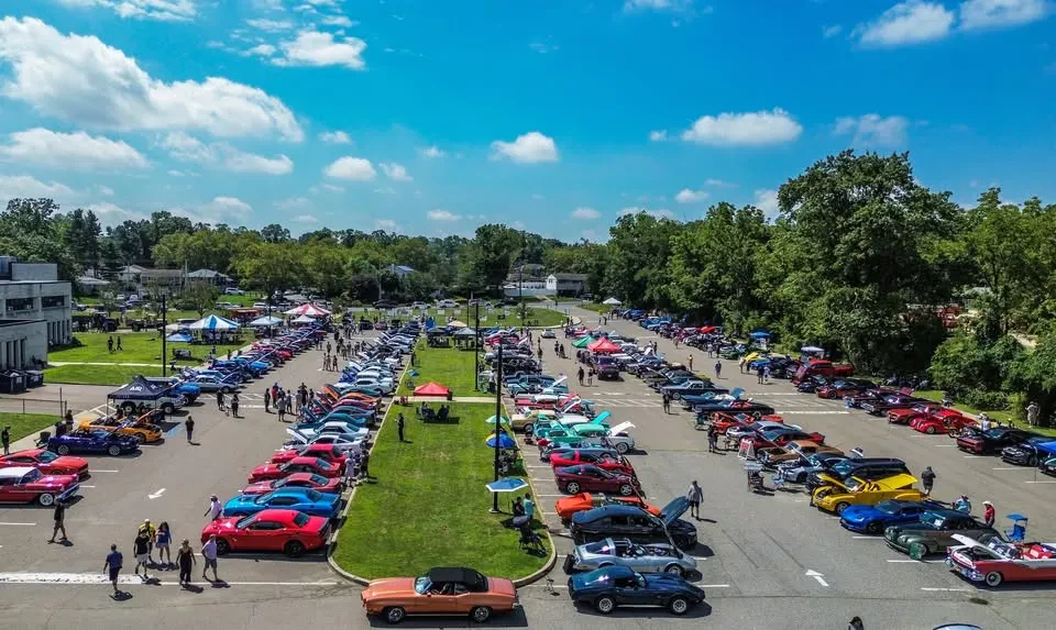 Engine 3 Car Show